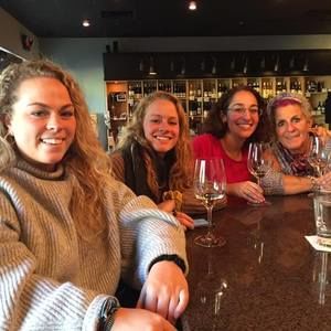 Meet your Posher, Roberta